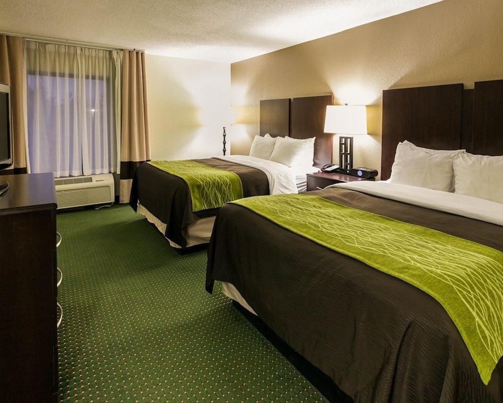 Comfort Inn & Suites Lake Norman Cornelius Esterno foto