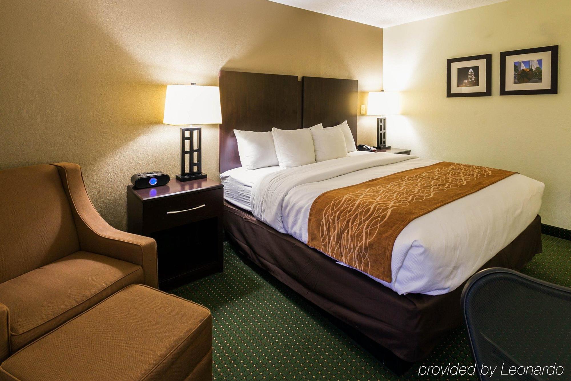 Comfort Inn & Suites Lake Norman Cornelius Esterno foto