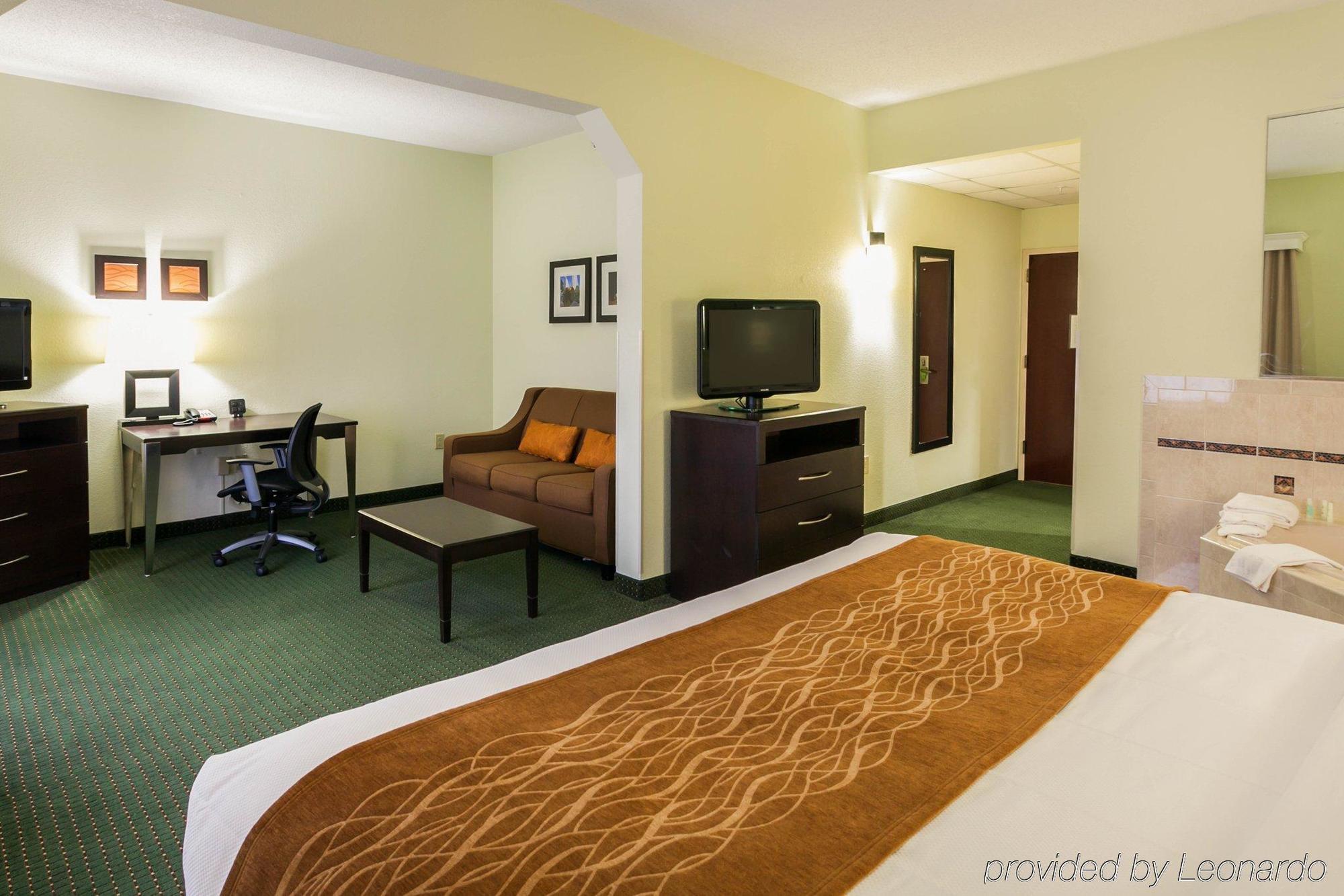 Comfort Inn & Suites Lake Norman Cornelius Esterno foto